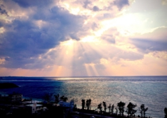 Setting Sun in The East China Sea Viewed from Okinawa.jpg