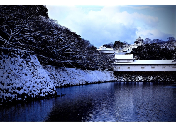 My hometown in snow, Hikone, Japan.jpg